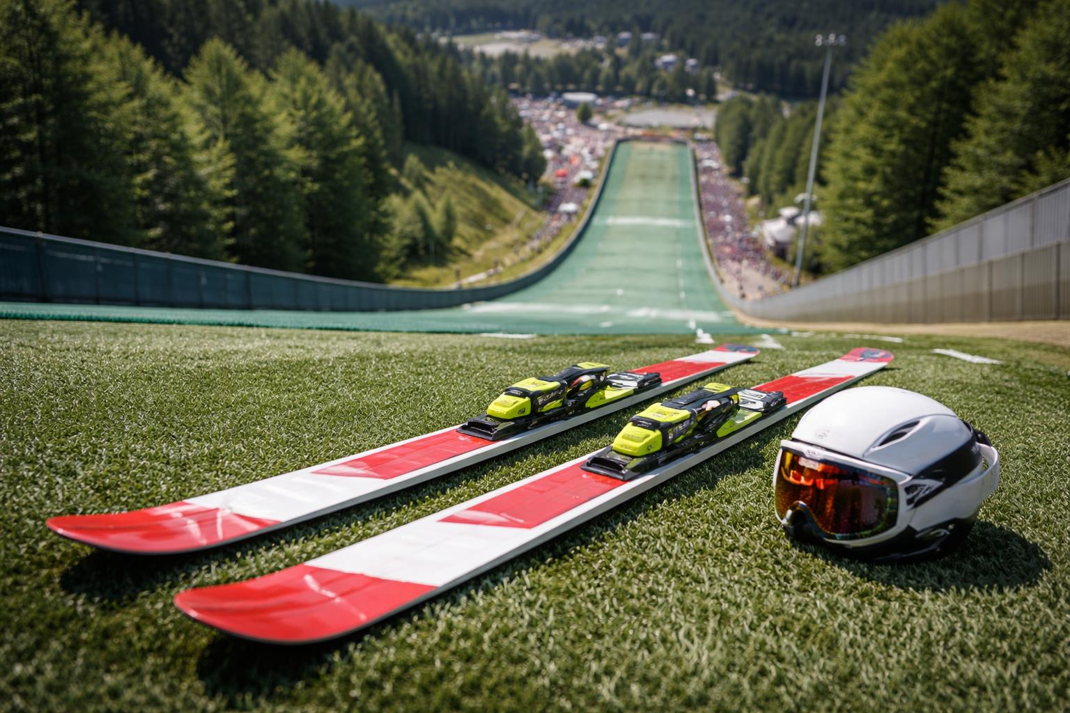 Redaktionelle Szene zum Thema „Julijan Smid startet in Wisla in den Sommer-Grand-Prix“