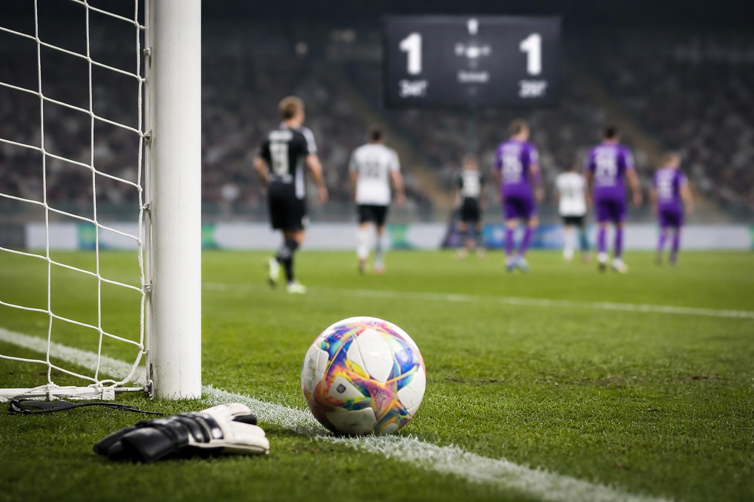 Redaktionelle Szene zum Thema „Sturm spielt gegen Austria nur 1:1 und verliert die Tabellenführung“